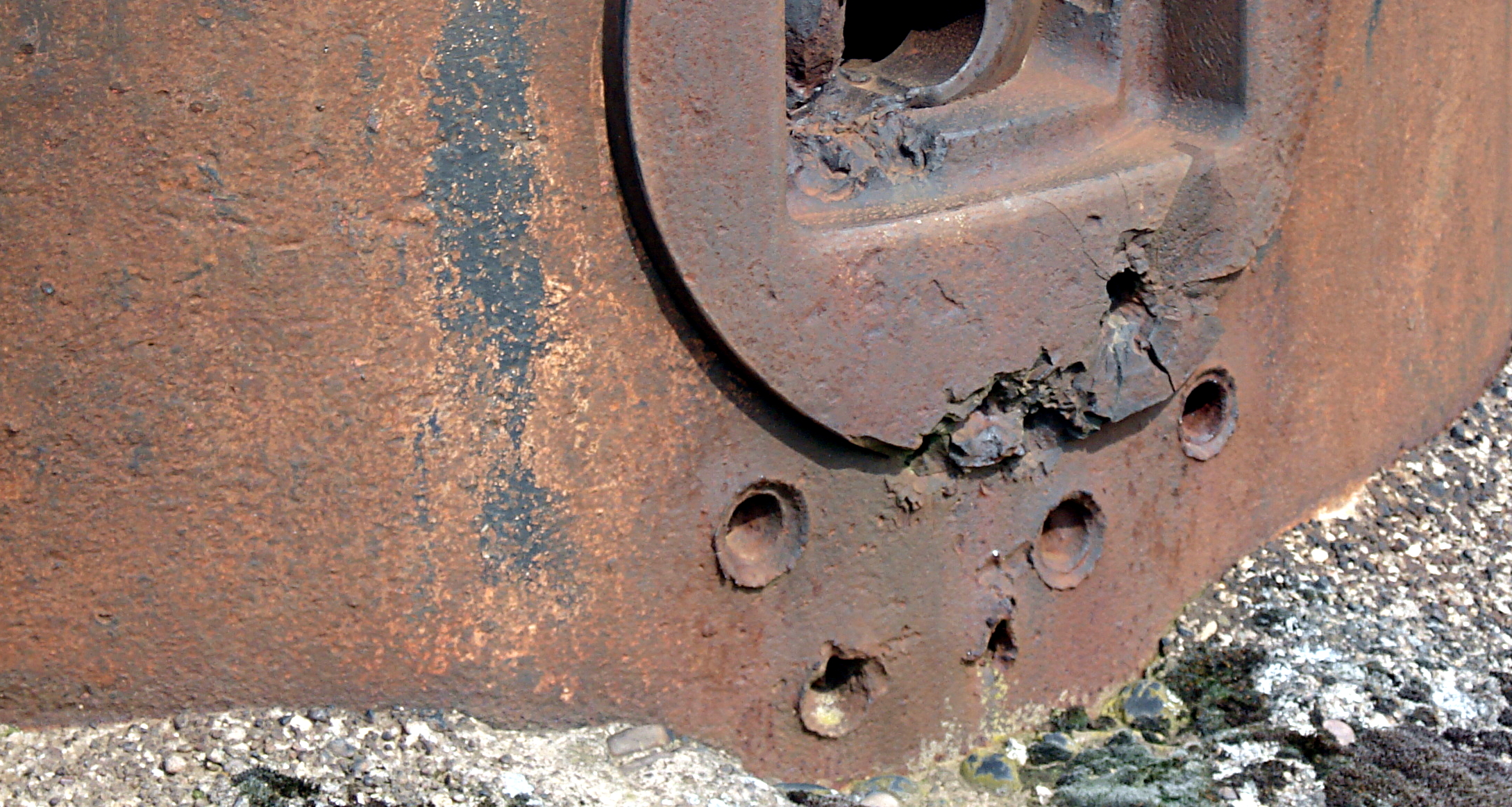 Battle damage, Ouvrage Villy La Ferte, Sedan Ardennes France